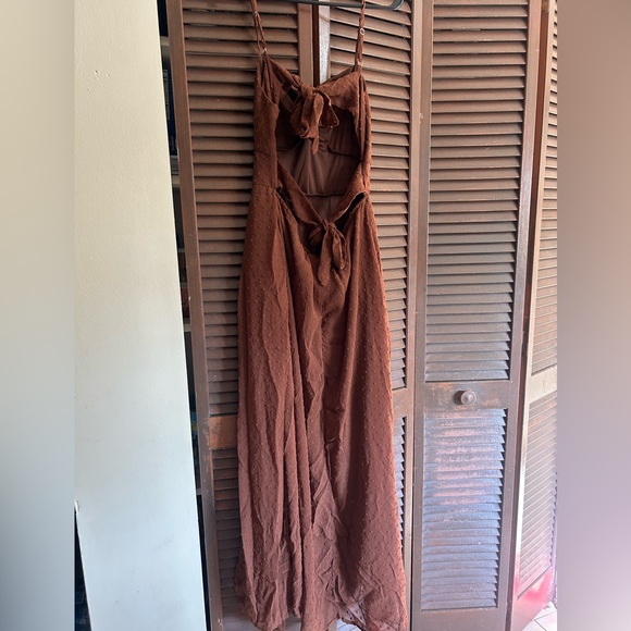 Dress - Picture 2 of 4